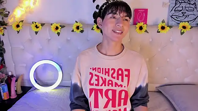 AleAurarashi online show from February 9, 3:32 am