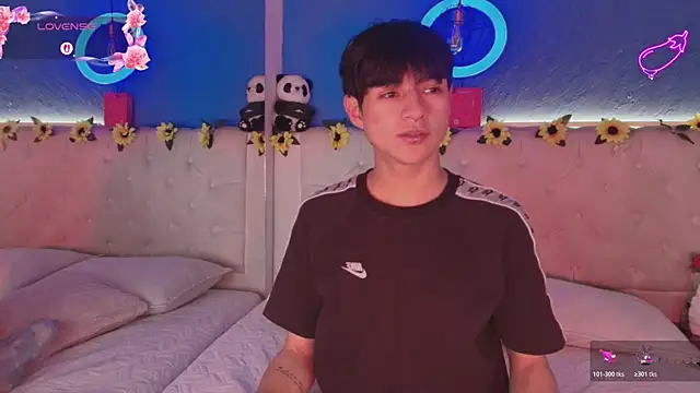 AleAurarashi online show from March 28, 3:17 am