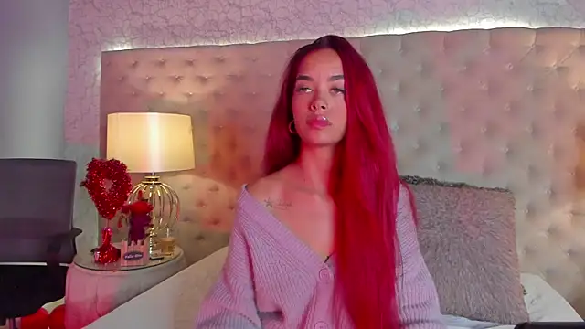 Snapshot of AlannaBlakes chatting on February 23, 4:43 am AlannaBlakes online show from February 23, 4:43 am