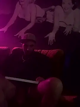 Hothotboyg online show from January 18, 2:59 am