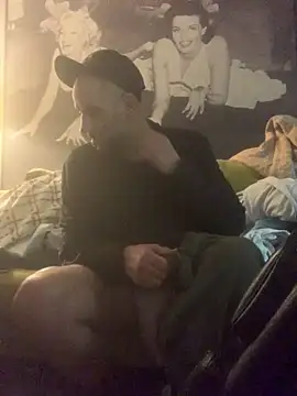 Hothotboyg online show from February 17, 10:34 am