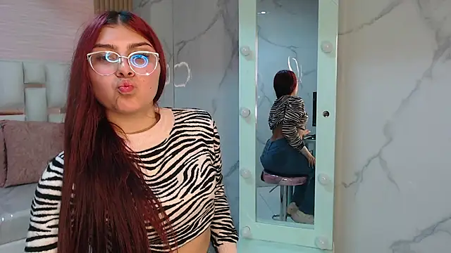 Snapshot of kim_lush_s chatting on September 8, 8:30 pm kim lush s online show from September 8, 8:30 pm