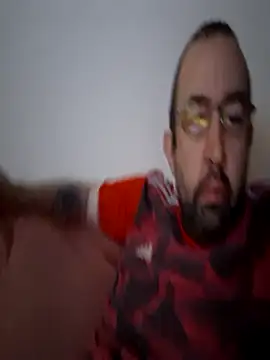 Snapshot of Bigahezlong chatting on November 2, 1:30 am Bigahezlong online show from November 2, 1:30 am