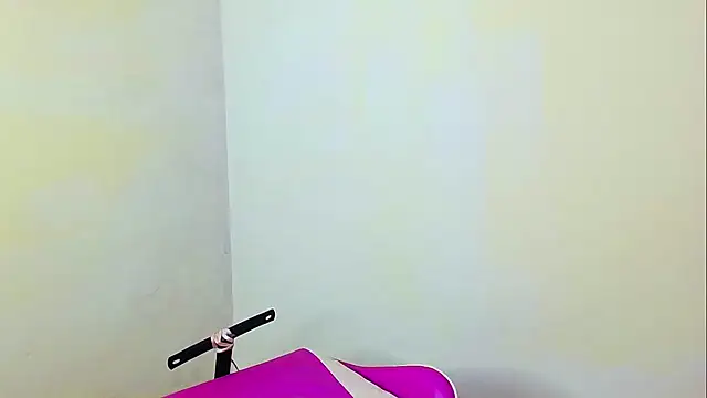 Snapshot of Big_latinax chatting on November 9, 4:22 am Big latinax online show from November 9, 4:22 am