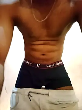 hornyboywithabs online show from April 6, 1:47 am