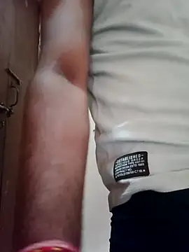 hornyboywithabs online show from April 14, 5:02 am