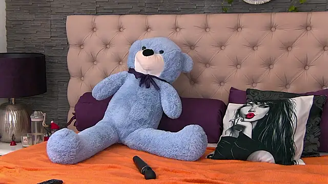 VannyFoxx online show from March 30, 2:07 pm