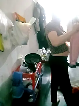 Snapshot of Dam-Lissa chatting on October 29, 2:47 am Dam-Lissa online show from October 29, 2:47 am