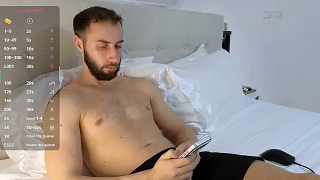 RyanStorm  online show from February 25, 2:05 pm