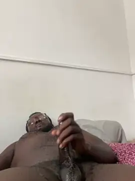 Snapshot of jimmythatguyblack chatting on May 16, 1:43 pm jimmythatguyblack online show from May 16, 1:43 pm