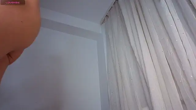 SkinnyMode online show from October 14, 1:06 am