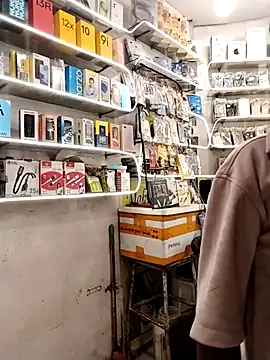 avi007p online show from September 15, 5:24 pm