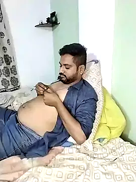 avi007p online show from October 18, 11:38 pm