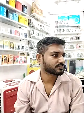 avi007p online show from October 19, 1:01 pm