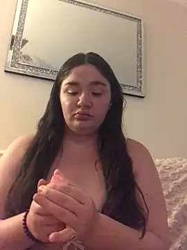 Snapshot of Imogenbabyyy chatting on May 23, 11:20 pm Imogenbabyyy online show from May 23, 11:20 pm