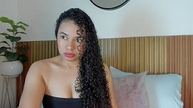 angie leonn online show from September 16, 12:06 pm