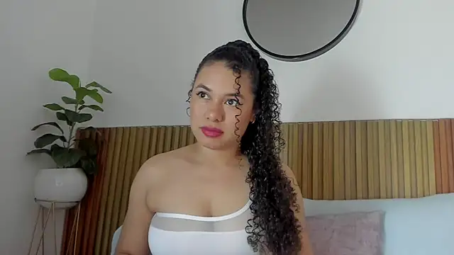 angie leonn online show from September 18, 12:07 pm