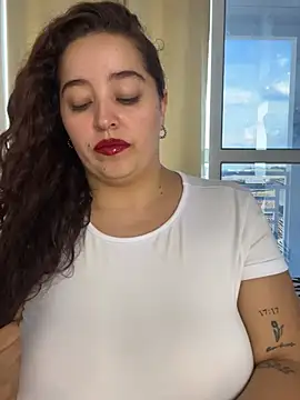 Snapshot of LoanaSantos chatting on June 17, 9:38 pm LoanaSantos online show from June 17, 9:38 pm