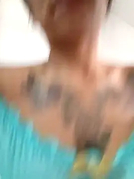 Liahdiaz  online show from October 18, 2:07 pm