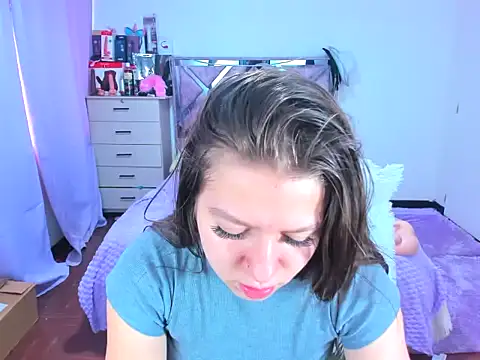 Luna Analya online show from October 18, 2:51 pm