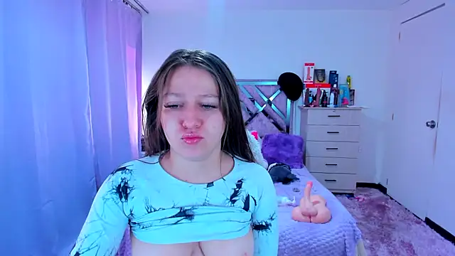 Luna Analya online show from November 8, 1:22 pm