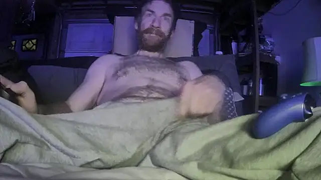 Tiggitytomociti online show from February 8, 12:30 pm