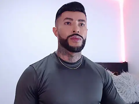 andrea de lucaa online show from October 11, 2:44 am