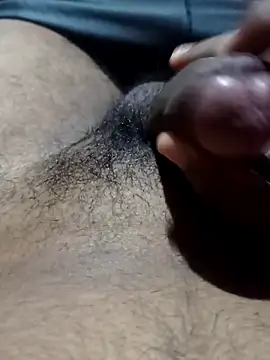 Boobslover002389 online show from October 22, 5:02 pm