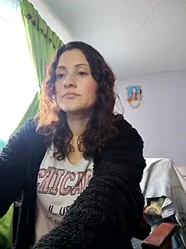 lindasyt online show from October 6, 3:09 pm