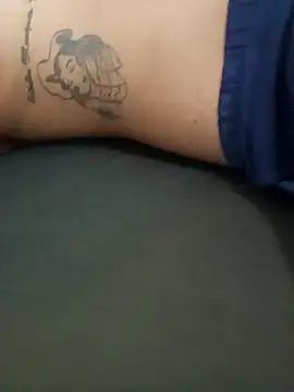 Snapshot of Prxx075 chatting on October 6, 2:53 am Prxx075 online show from October 6, 2:53 am