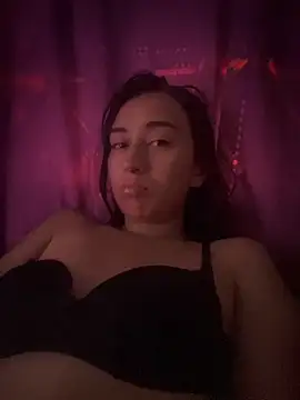 RAKEL37 online show from February 11, 3:50 pm