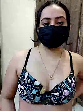 Snapshot of sexy_aaliya_hamidi chatting on November 15, 7:16 am sexy aaliya hamidi online show from November 15, 7:16 am