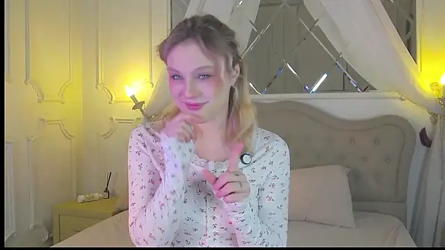 CaitlinSugar online show from February 3, 6:40 am