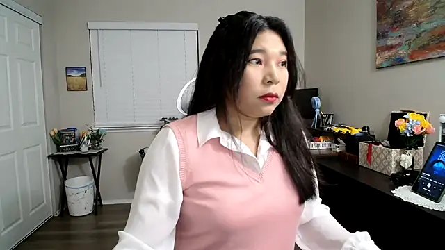 SHEILYN  online show from April 10, 4:17 am