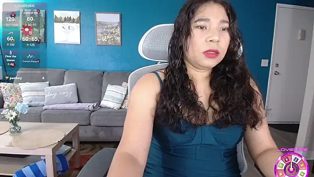 Snapshot of SHEILYN_ chatting on June 12, 4:33 am SHEILYN online show from June 12, 4:33 am