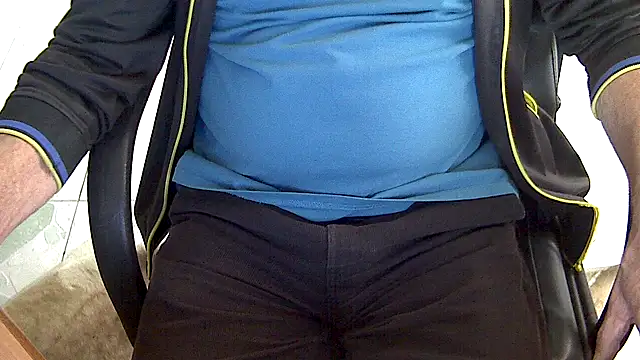 velikifant7 online show from April 3, 10:13 am