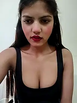 sexy lips99 online show from December 17, 4:51 am