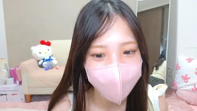 Snapshot of riri__nyan_o0 chatting on July 26, 5:37 am riri nyan o0 online show from July 26, 5:37 am