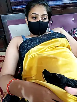 Snapshot of Priyanka_Pal chatting on September 11, 5:13 pm Priyanka Pal online show from September 11, 5:13 pm
