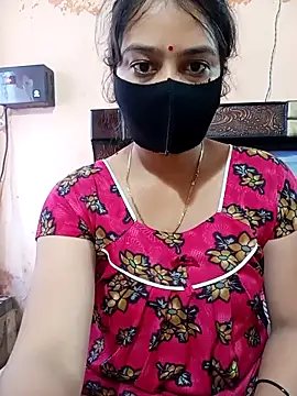 Snapshot of Priyanka_Pal chatting on October 5, 2:32 am Priyanka Pal online show from October 5, 2:32 am