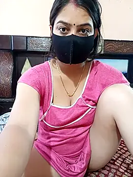 Snapshot of Priyanka_Pal chatting on October 16, 2:45 am Priyanka Pal online show from October 16, 2:45 am