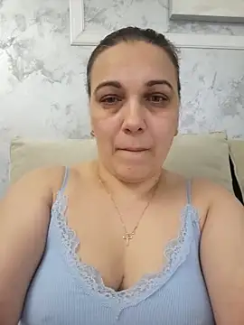 PalomaDesireee online show from March 30, 5:25 pm