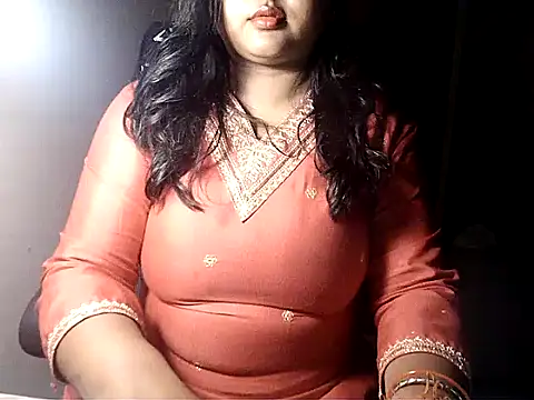 Snapshot of PatnakiRitu1 chatting on May 16, 10:58 am PatnakiRitu1 online show from May 16, 10:58 am
