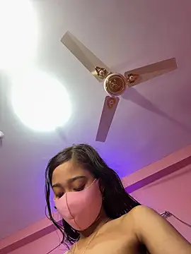 Snapshot of maya-Couple19 chatting on April 14, 6:03 pm maya-Couple19 online show from April 14, 6:03 pm