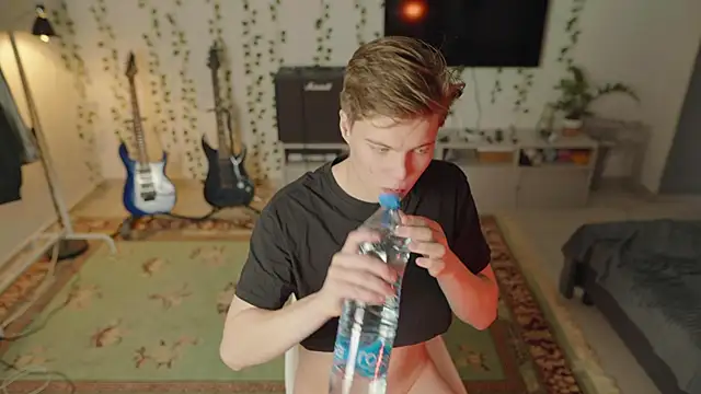 RusBradPitt online show from January 14, 1:28 pm