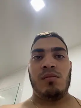 Snapshot of Carlos_Mejia_ chatting on May 7, 10:48 pm Carlos Mejia online show from May 7, 10:48 pm
