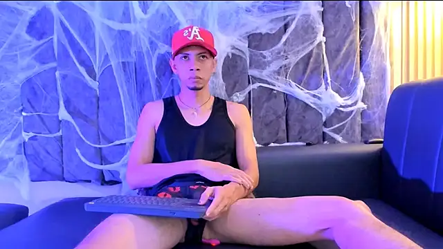 DustinandJordan online show from October 15, 4:56 am