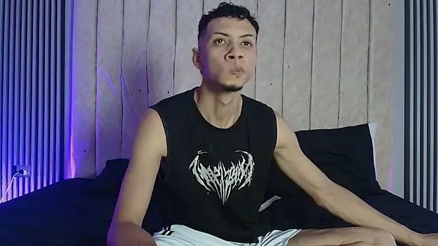 DustinandJordan online show from November 7, 9:04 pm