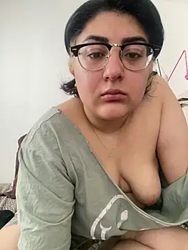 Snapshot of inked_nekoo chatting on February 16, 4:47 pm inked nekoo online show from February 16, 4:47 pm