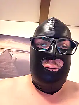 bigdicksklave online show from September 28, 2:00 pm